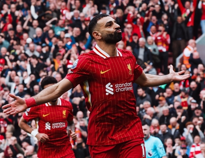 澳客视频-恩菲尔德备战世俱杯半决赛,曼联状态成关键的简单介绍