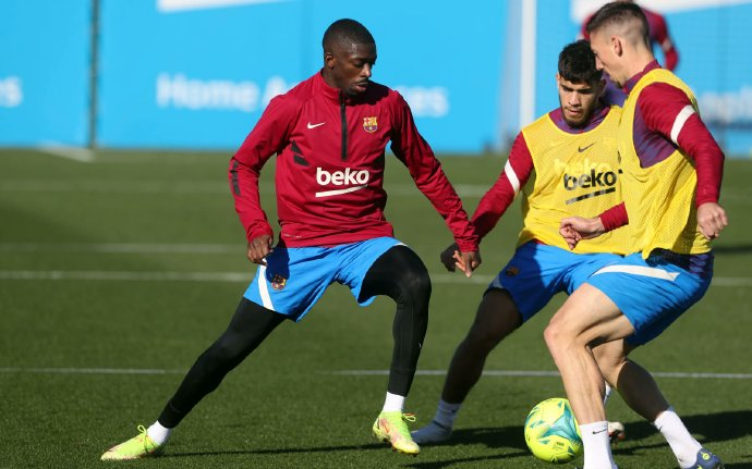 澳客下载-阿根廷前锋火线加盟巴萨,引发球迷热议