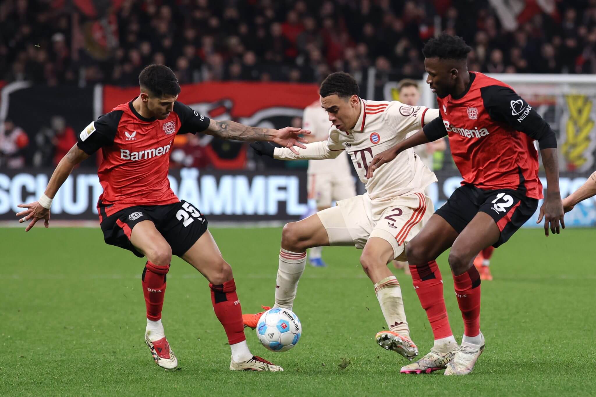 澳客竞技-包含欧洲豪门迎来实力派后卫,备战冠军联赛的词条