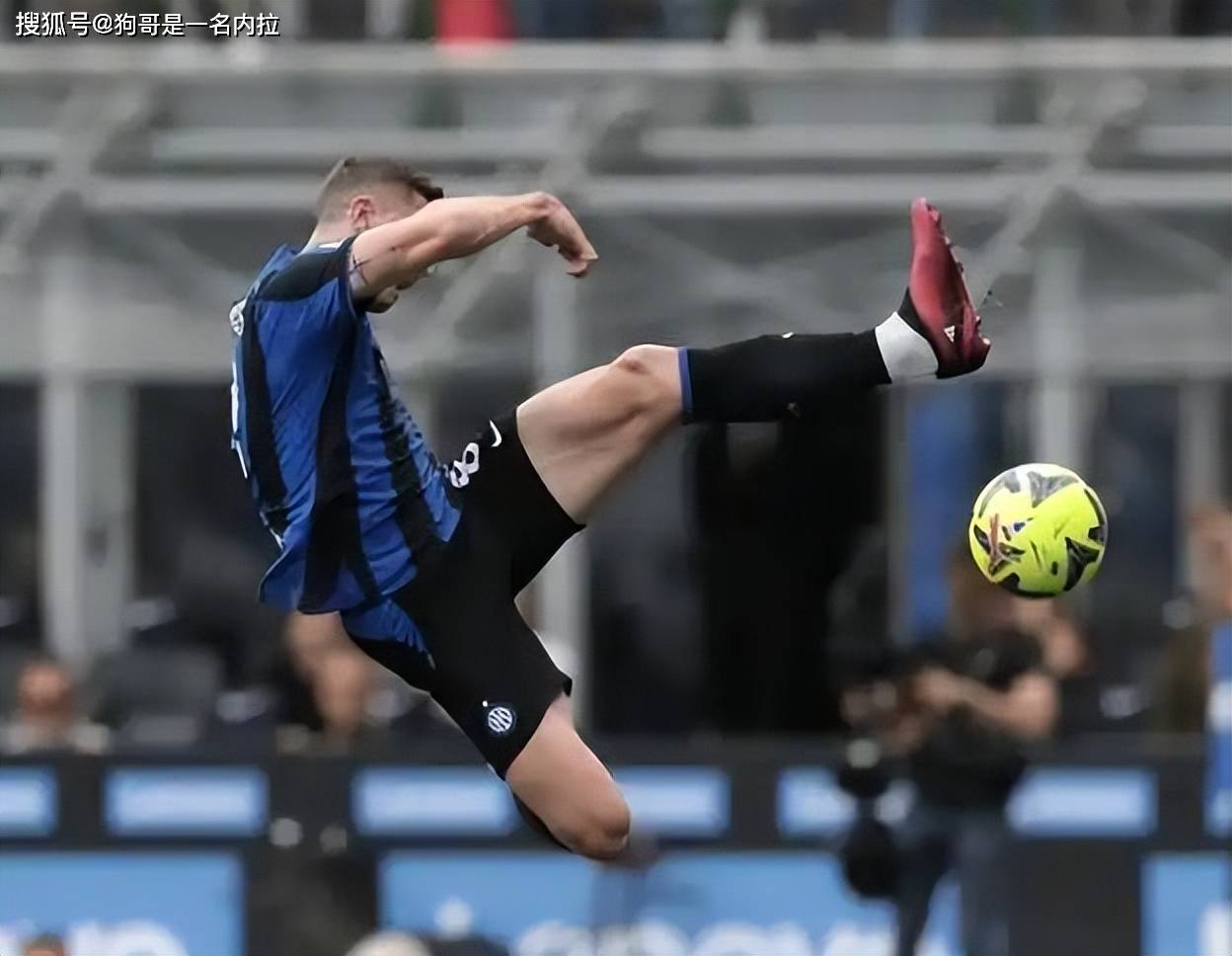 澳客中国官网-国际米兰遭遇挫折,球迷情绪低落