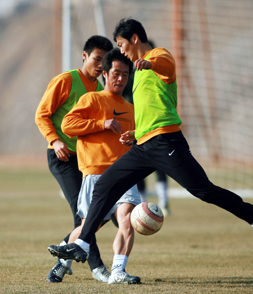 澳客网址-球员训练磨炼实力，迎接激烈比拼